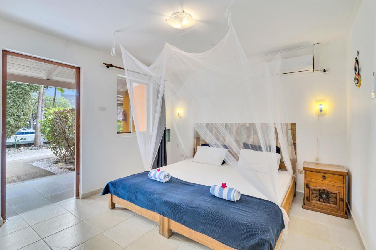 Tropical Divers Resort Playa Esterno foto
