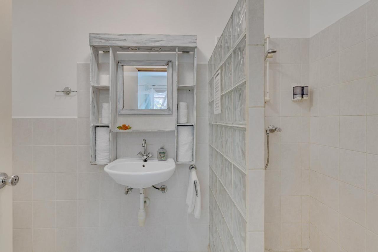 Tropical Divers Resort Playa Esterno foto